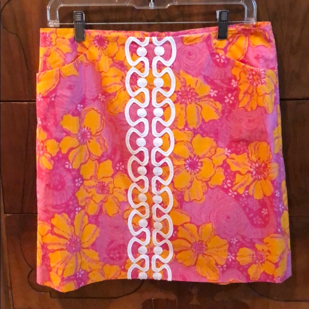Lilly Pulitzer “Originals” skirt size 6